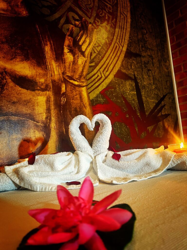 Head, Back and Shoulder Thai Massage